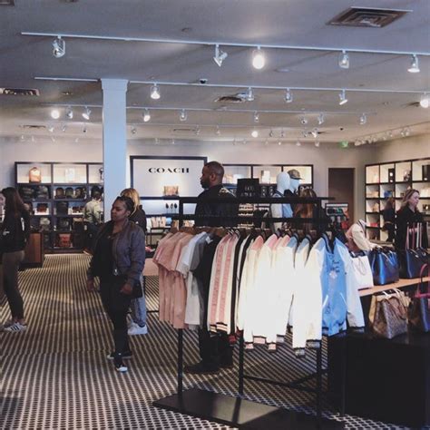 coach factory outlet johnson creek